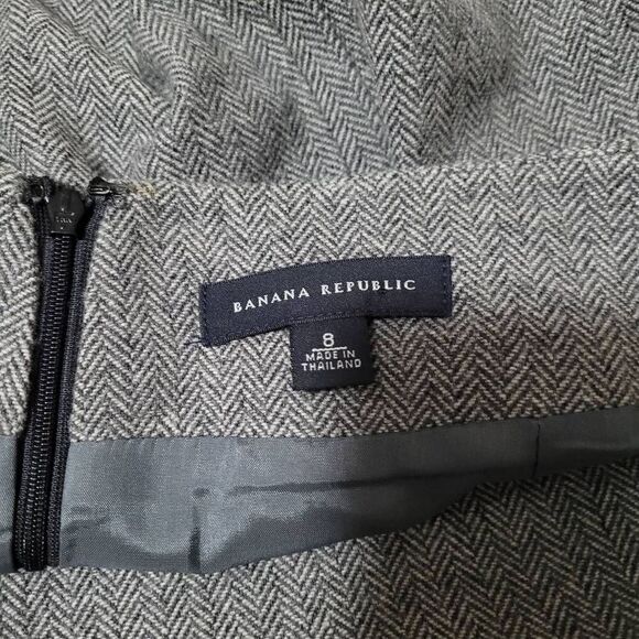 Banana Republic Gray Wool Herringbone Pencil Skirt Size 8 - Picture 4 of 6